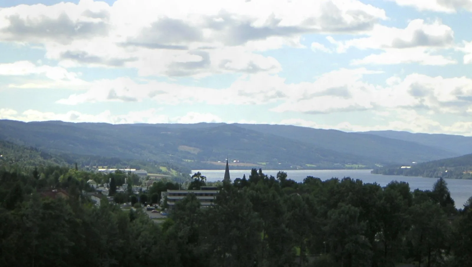 Hov - byen